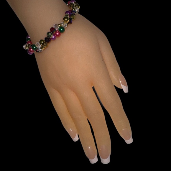 Multi Color Twisted Beaded Bracelet - Picture 2 of 6